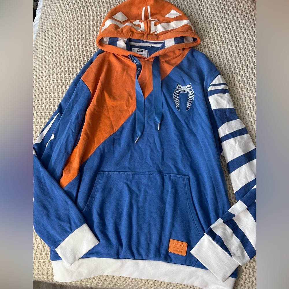 Starwars loungefly hoodie XL